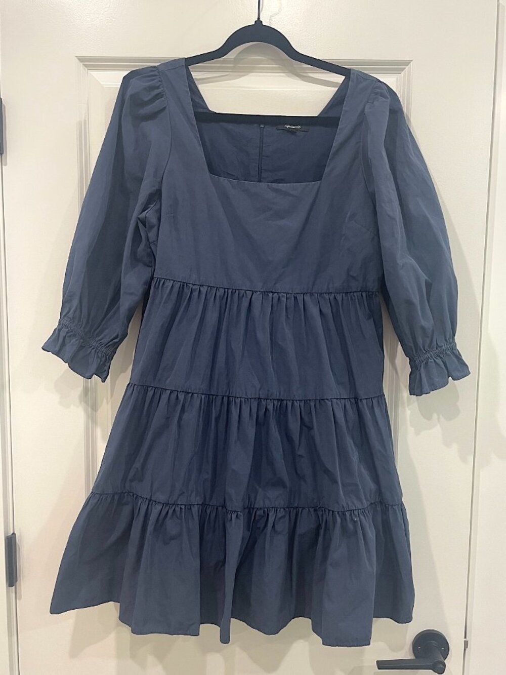 Madewell Lizzie Tiered Babydoll Dress • Navy Poplin • Size 10 • SOLD OUT• EUC